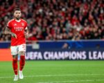 Fúria encarnada: Adeptos do Benfica indignados com a atitude de Kokçu após o jogo contra o Brugge